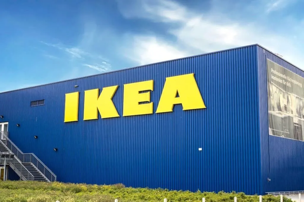 Nowatorskie podejście IKEA do okien: połączenie elegancji i funkcjonalności